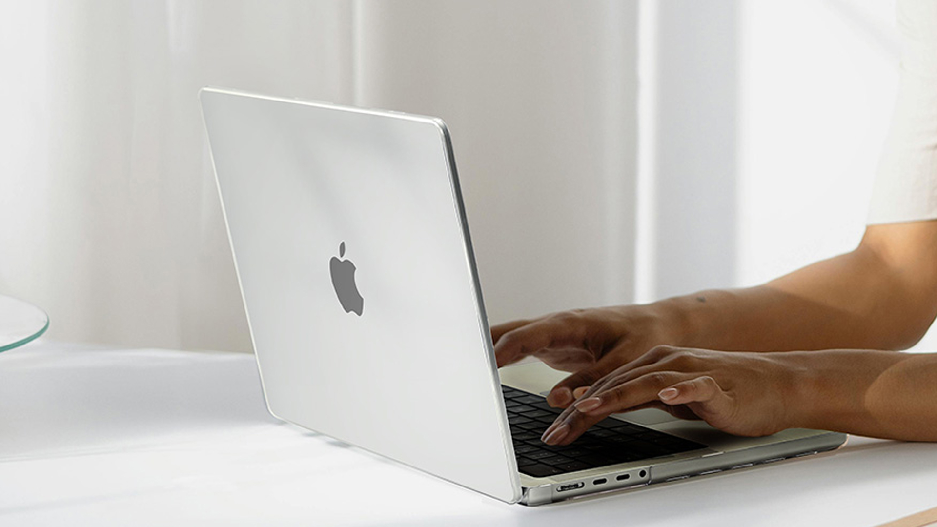 Amazon.com: EooCoo Case Compatible with MacBook Pro 14 inch M5